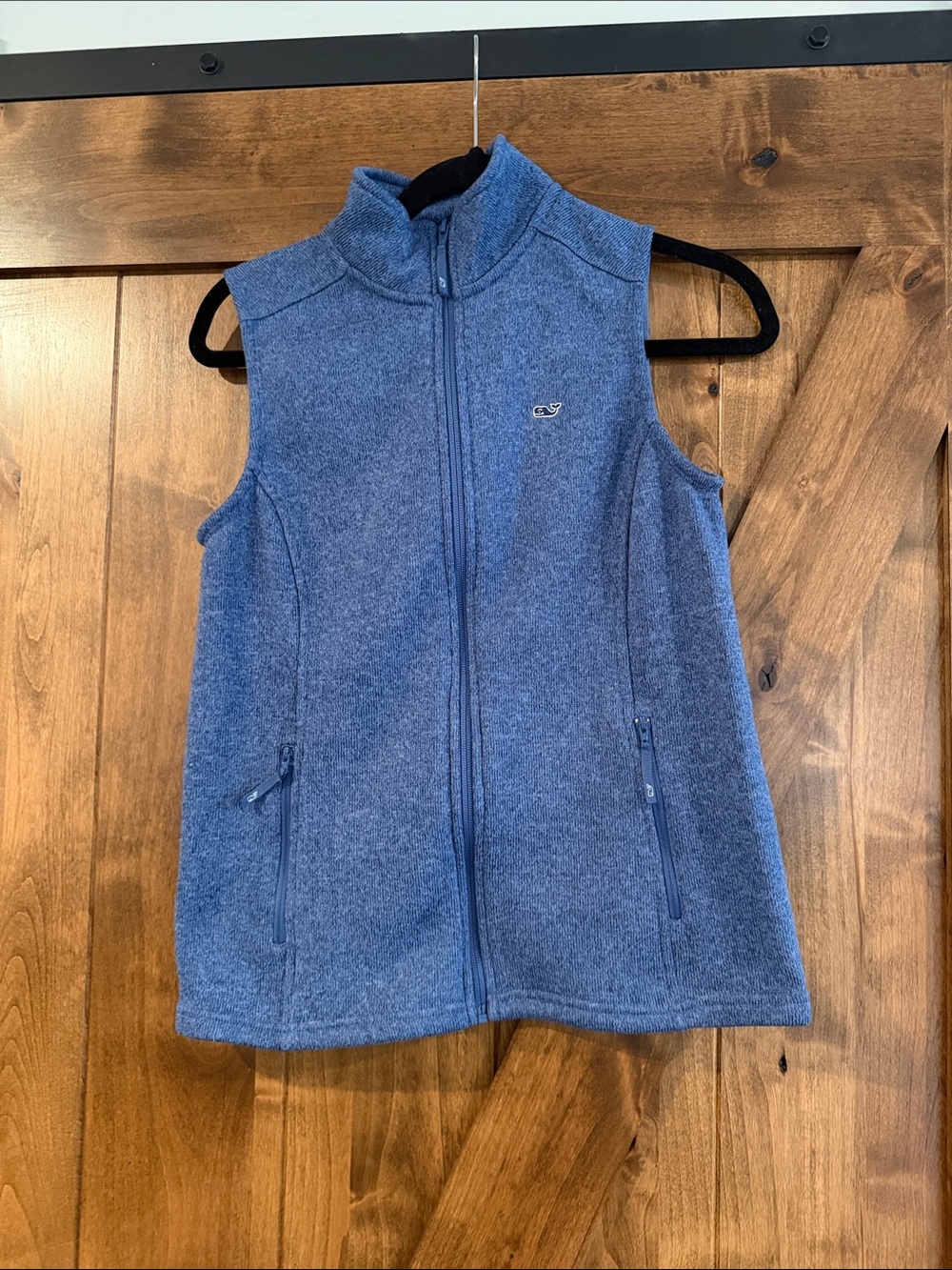 Vineyard Vines women’s Blue Sleeveless Zip-Up Fleece Vest